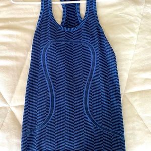 Lululemon tank top